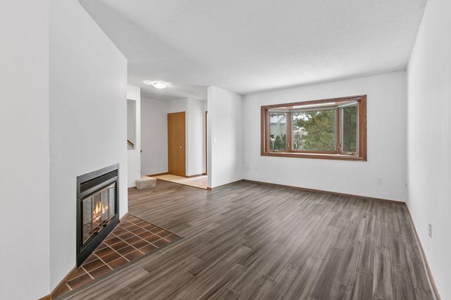 232 3rd Avenue NE, Minneapolis, MN 55413
