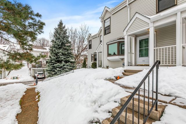 232 3rd Avenue NE, Minneapolis, MN 55413