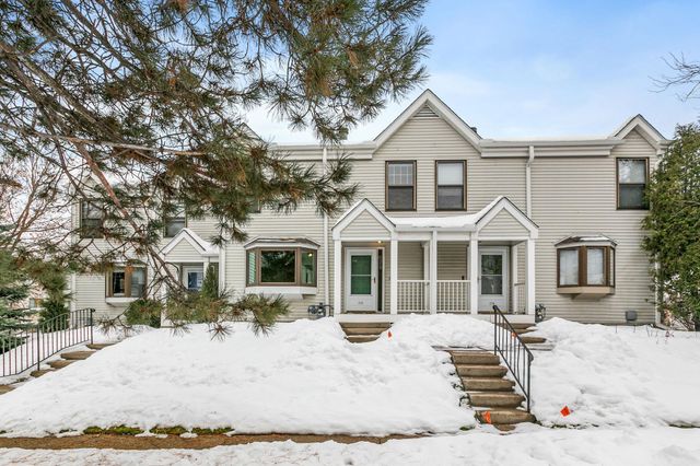 232 3rd Avenue NE, Minneapolis, MN 55413
