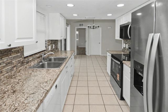 17413 TERRY AVENUE, Port Charlotte, FL 33948