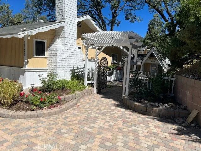 23663 Lake, Crestline, CA 92325