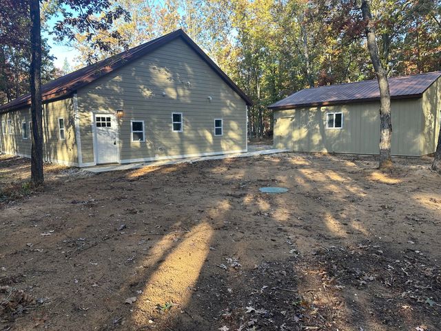 1820 S Reid Road, Branch Twp, MI 49405