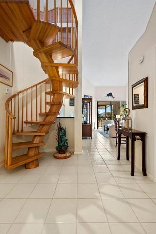 143 Bay Colony Drive N Penthouse, Juno Beach, FL 33408