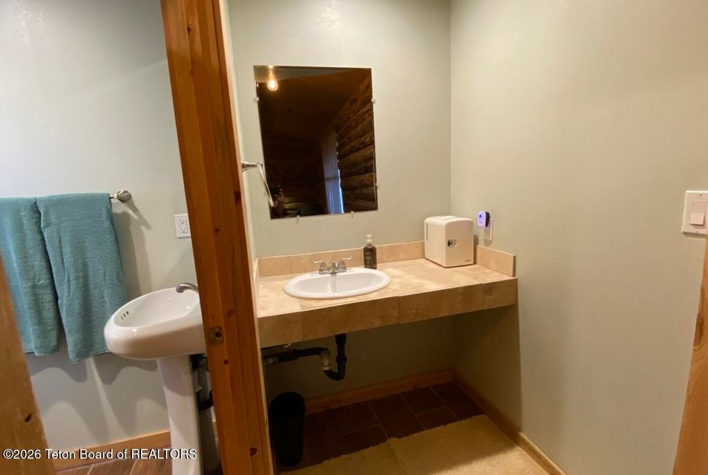 95 AUBURN-FOREST Road, Auburn, WY 83111 photo 96