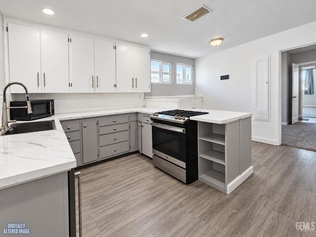 1650 Camino Sierra, Bakersfield, CA 93306