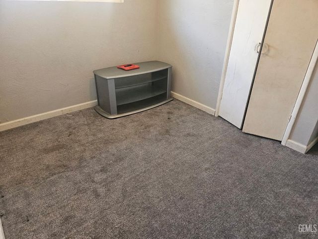 1650 Camino Sierra, Bakersfield, CA 93306