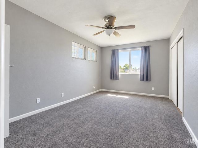 1650 Camino Sierra, Bakersfield, CA 93306