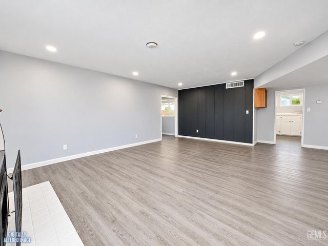 1650 Camino Sierra, Bakersfield, CA 93306