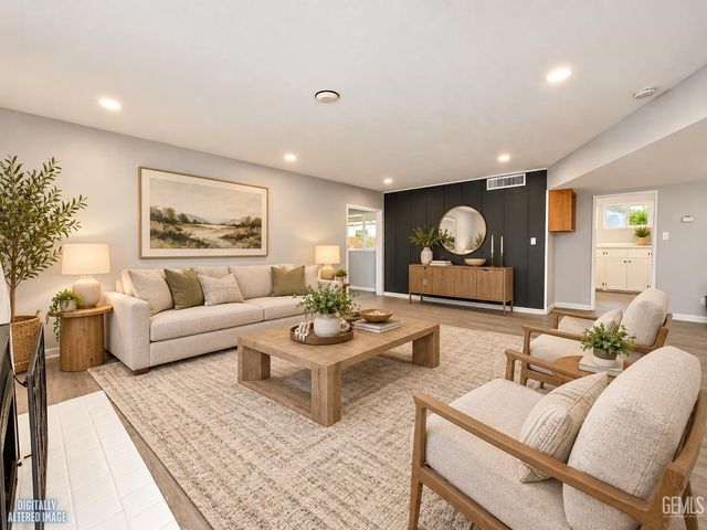 1650 Camino Sierra, Bakersfield, CA 93306