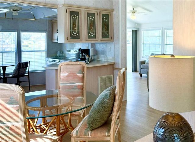 523 Cheetah DR # 523, Naples, FL 34114