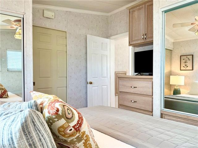 523 Cheetah DR # 523, Naples, FL 34114