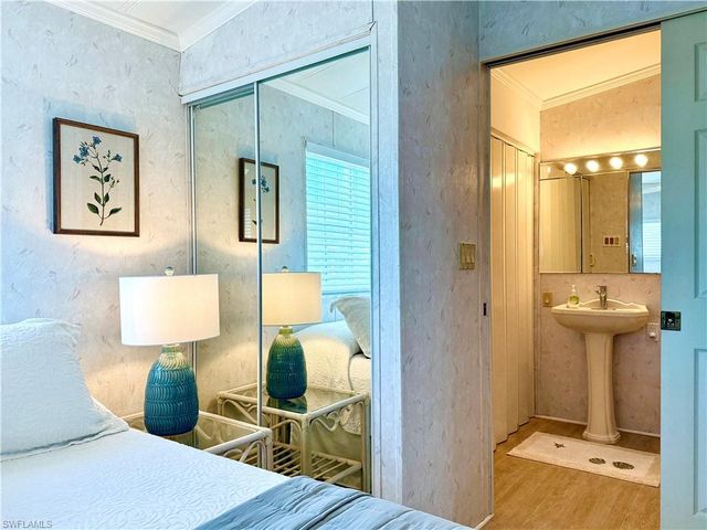 523 Cheetah DR # 523, Naples, FL 34114