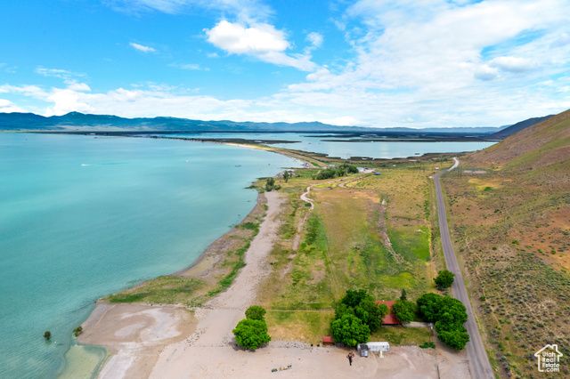377 EAST SHORE RD, Saint Charles, ID 83272