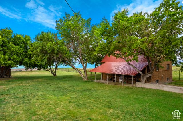 377 EAST SHORE RD, Saint Charles, ID 83272