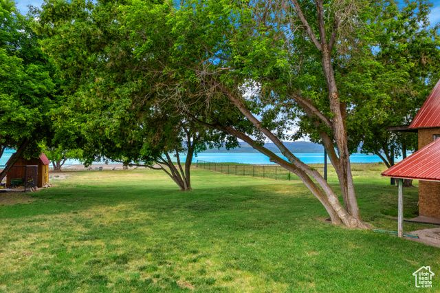 377 EAST SHORE RD, Saint Charles, ID 83272