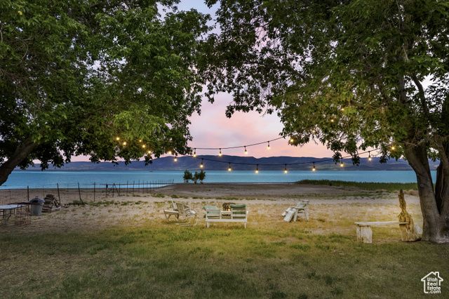 377 EAST SHORE RD, Saint Charles, ID 83272