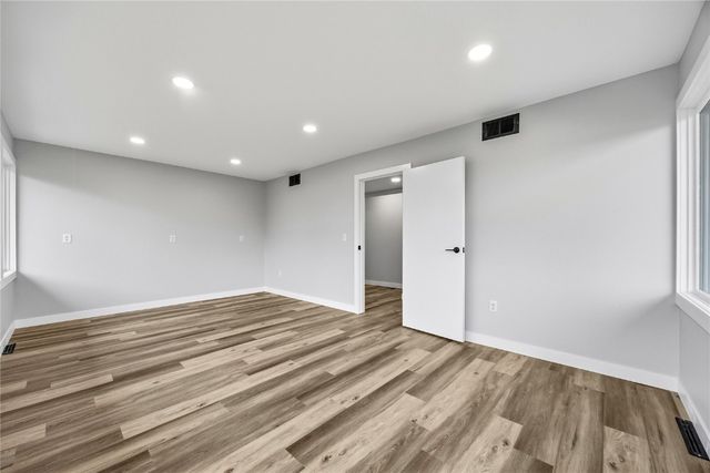 4245 1st Avenue SE A, Cedar Rapids, IA 52402