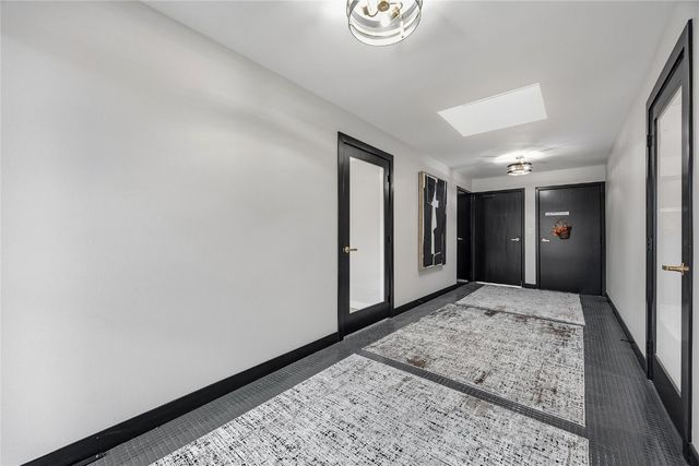 4245 1st Avenue SE A, Cedar Rapids, IA 52402