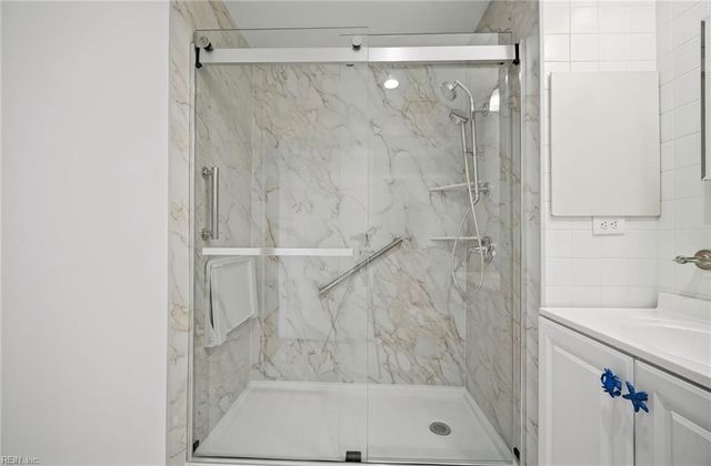 215 Brooke Ave Apt 311, Norfolk, VA 23510