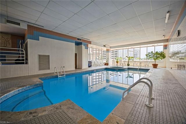 215 Brooke Ave Apt 311, Norfolk, VA 23510