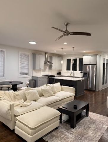 1114B 2nd Ave, S, Nashville, TN 37210