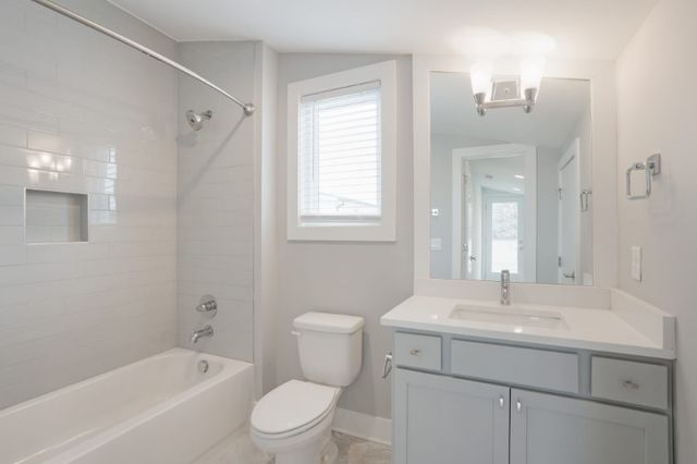 1114B 2nd Ave, S, Nashville, TN 37210