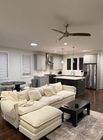 1114B 2nd Ave, S, Nashville, TN 37210