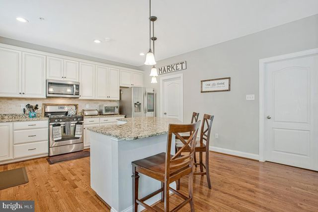 812 PHYLLIS ST, Odenton, MD 21113