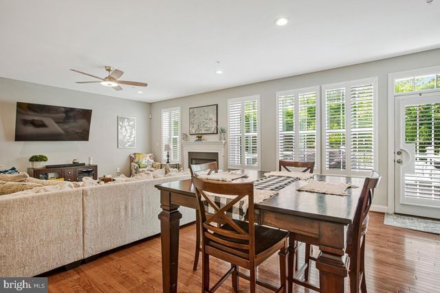 812 PHYLLIS ST, Odenton, MD 21113