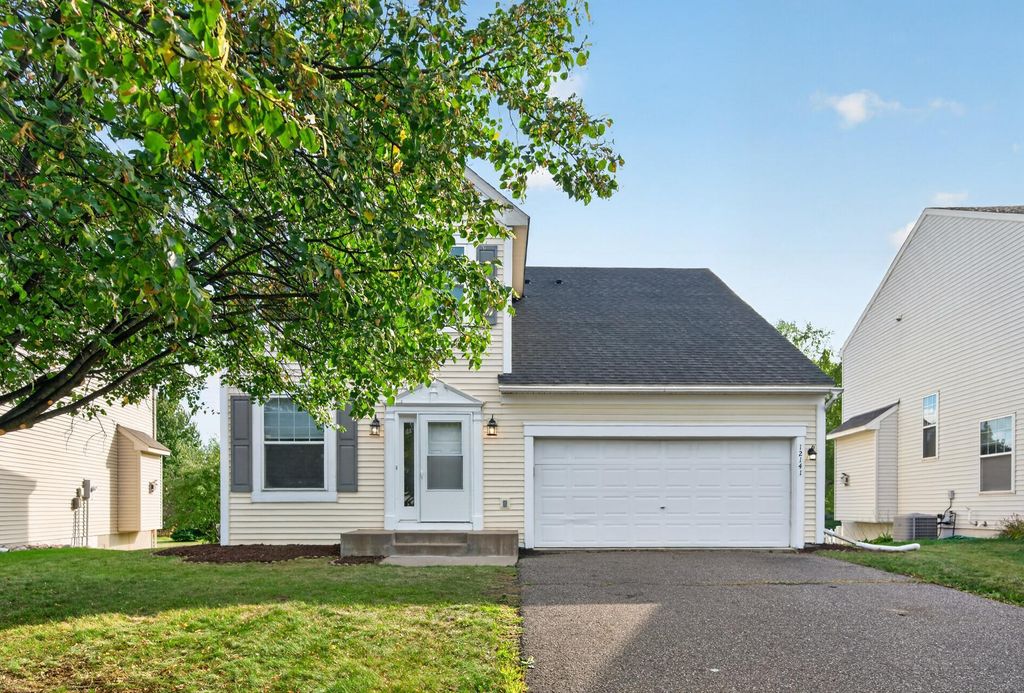 12141 85th Place N, Maple Grove, MN 55369 — photo 2