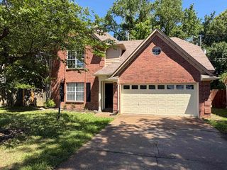 1841 W BLACK BEAR CIR, Memphis, TN 38016