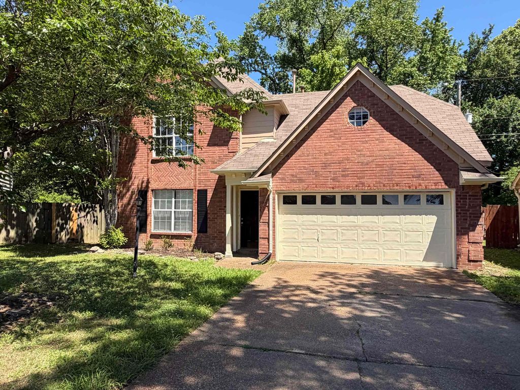 1841 W BLACK BEAR CIR, Memphis, TN 38016