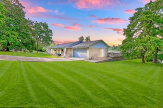 150 Edgewater Way, Point Blank, TX 77364