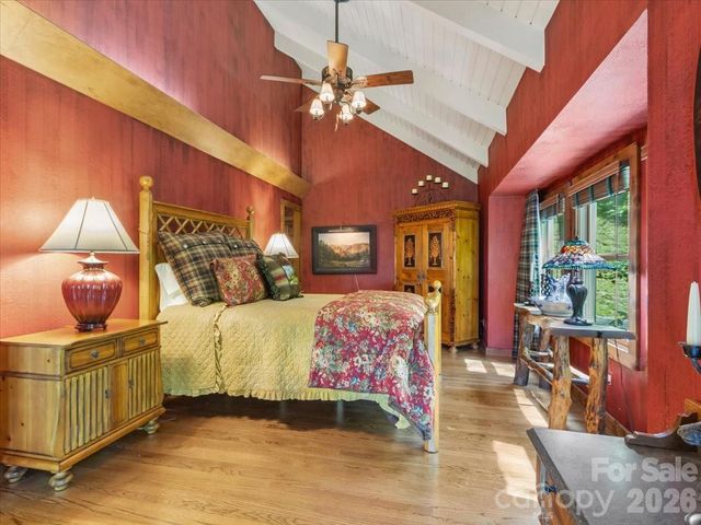121 Ivy Ridge Road, Burnsville, NC 28714