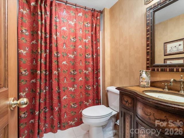 121 Ivy Ridge Road, Burnsville, NC 28714