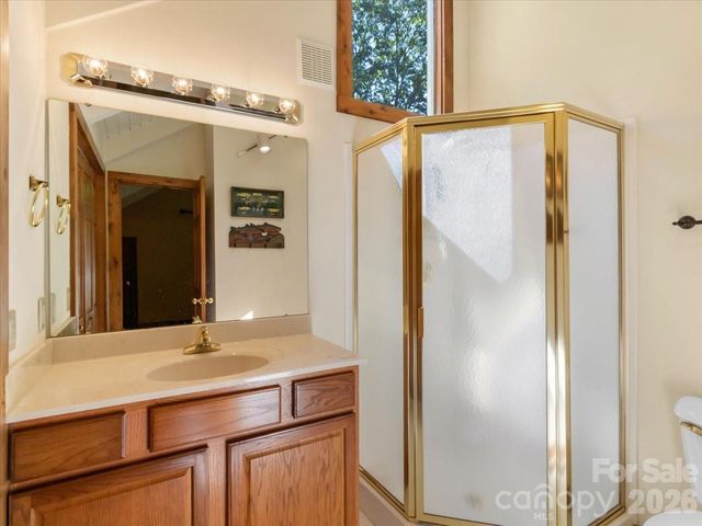 121 Ivy Ridge Road, Burnsville, NC 28714