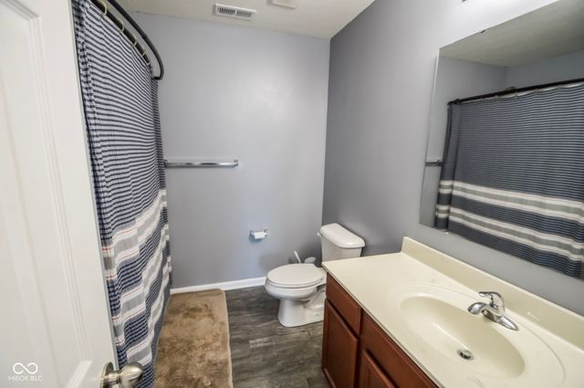 1818 James Run Way, Indianapolis, IN 46239