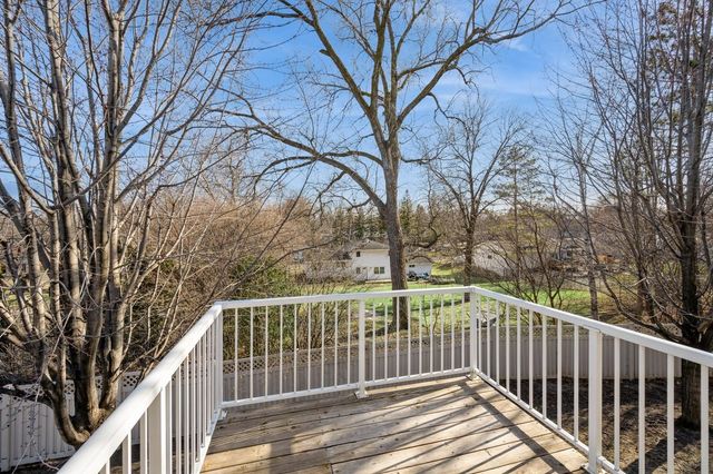 7615 Elm Grove Avenue 612, New Hope, MN 55428