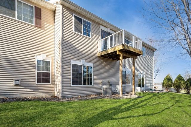 7615 Elm Grove Avenue 612, New Hope, MN 55428