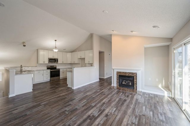 7615 Elm Grove Avenue 612, New Hope, MN 55428