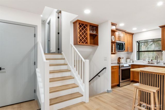 6714 161st Street NW, Stanwood, WA 98292