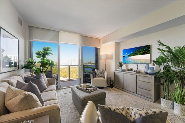 16385 Biscayne Blvd 1502, North Miami Beach, FL 33160