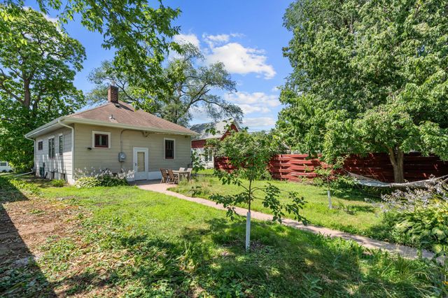 4343 10th Avenue S, Minneapolis, MN 55407