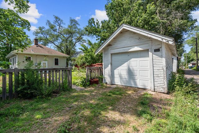 4343 10th Avenue S, Minneapolis, MN 55407