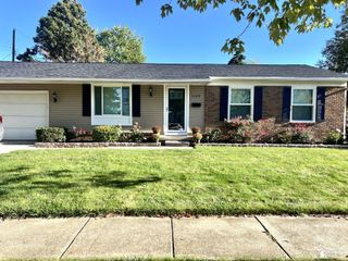 1102 John L Street, Monroe, MI 48162