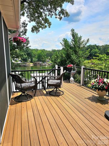 3526 Pinehaven Drive, New London, NC 28127