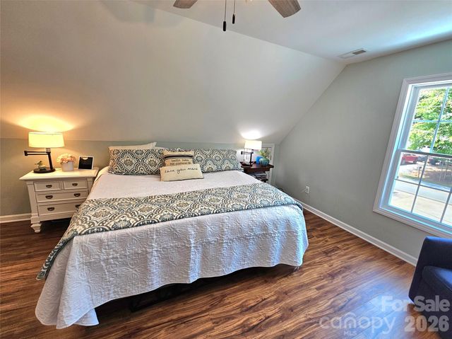3526 Pinehaven Drive, New London, NC 28127