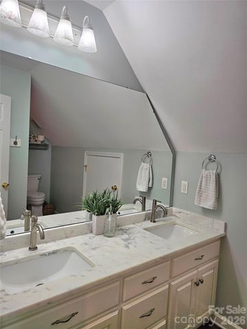 3526 Pinehaven Drive, New London, NC 28127