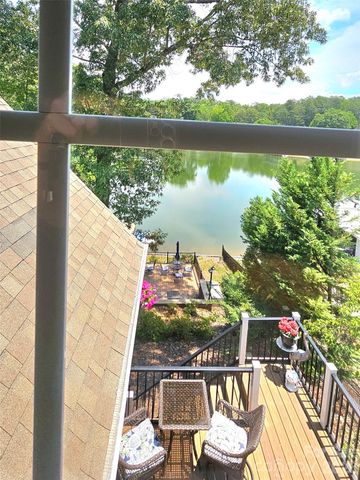 3526 Pinehaven Drive, New London, NC 28127