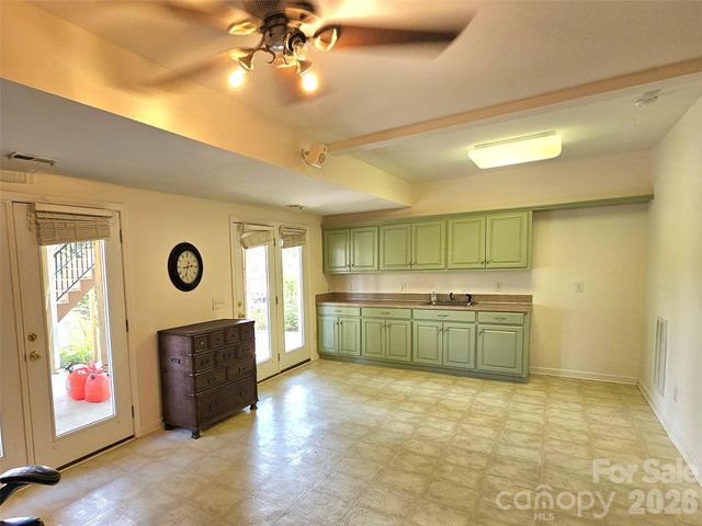 3526 Pinehaven Drive, New London, NC 28127